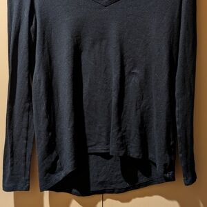 American Eagle Outfitters Black V-Neck Plush Top